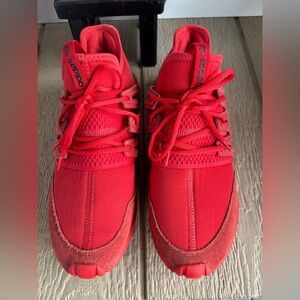 ADIDAS TUBULAR RADIAL